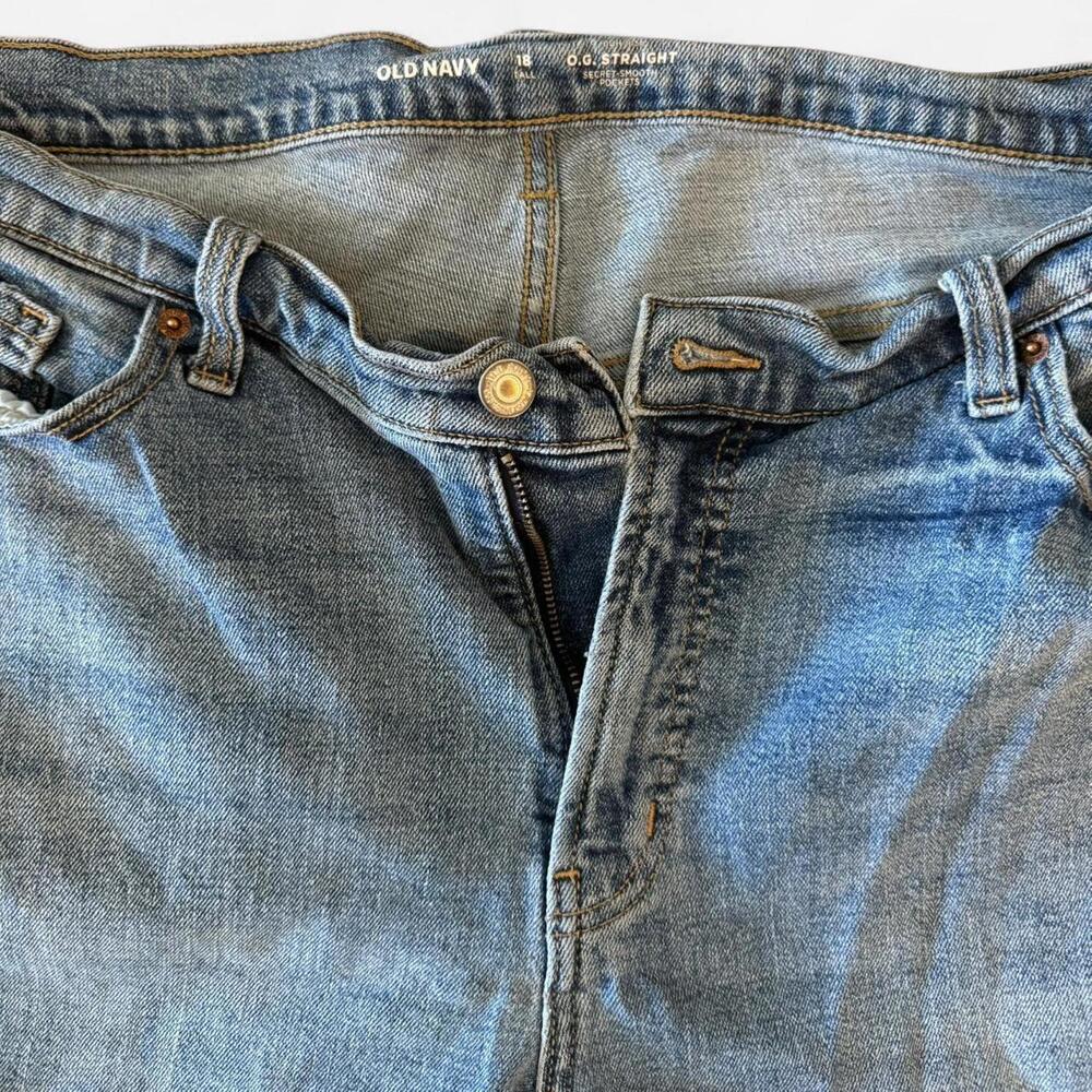 Old Navy OG Straight High-Rise Womens Jeans Size 18 Tall Classic Blue Minimalist - Picture 3 of 4